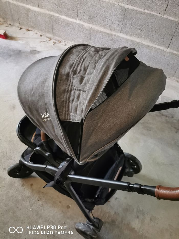 Poussette - photo numéro 2
