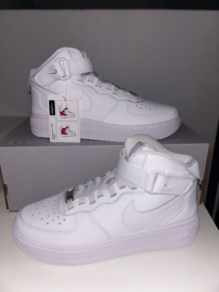 Nike Air Force 1 P.38,5 Neuves unisex