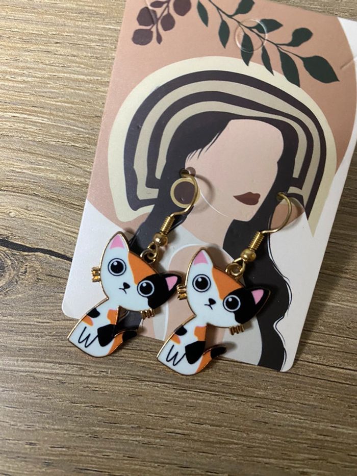 Boucles d oreilles chat acier