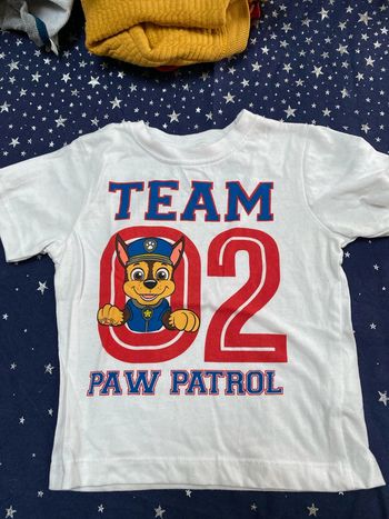 TEE shirt 2 ans