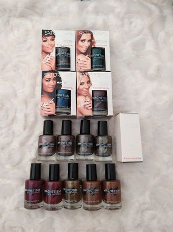 Magnetism Nail Lacquer Fashionista - Collection complėte