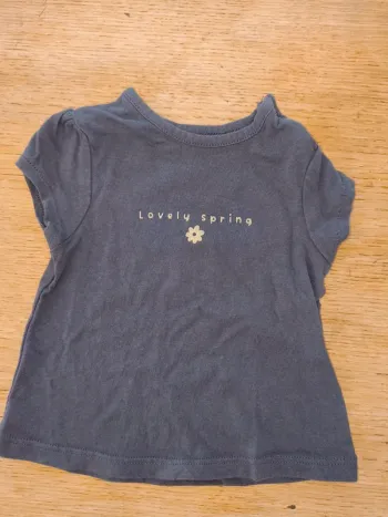 T-shirt fille Kiabi 3 mois excellent état