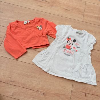Ensemble bébé Disney Minnie 12 mois haut+ gilet