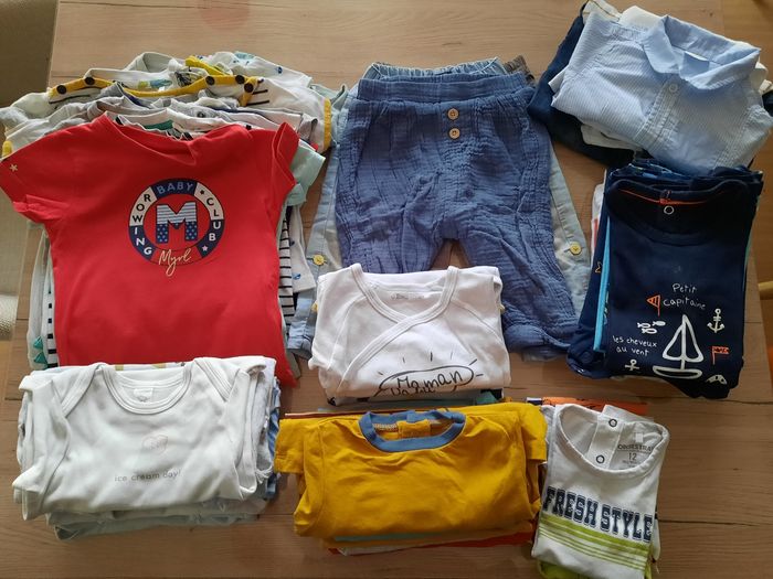 Lot de 76 vêtements été en taille 12 mois - photo numéro 5