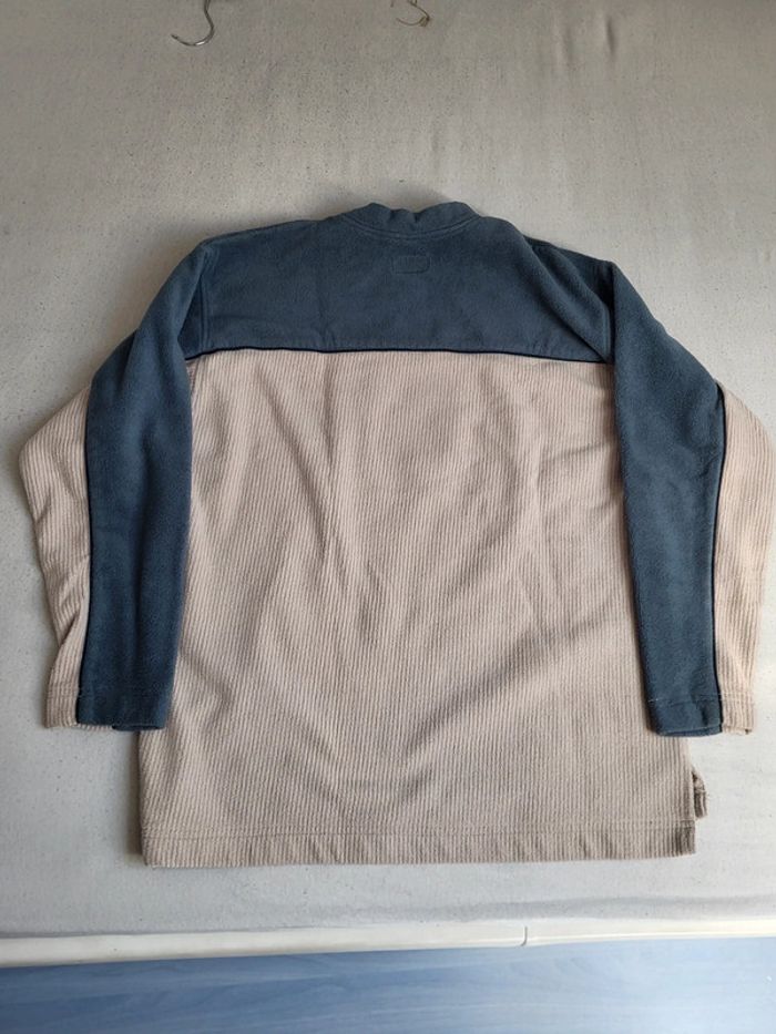 Très beau pull de taille L. - photo numéro 3