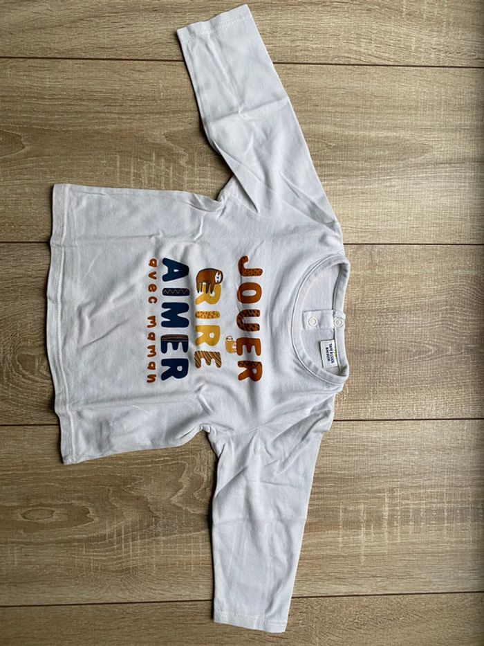 T-shirt manches longues tape à l’œil