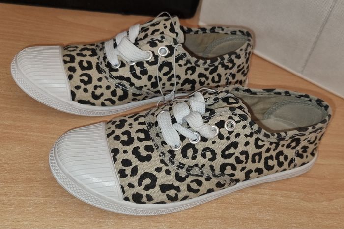 Chaussure à lacets - photo numéro 3