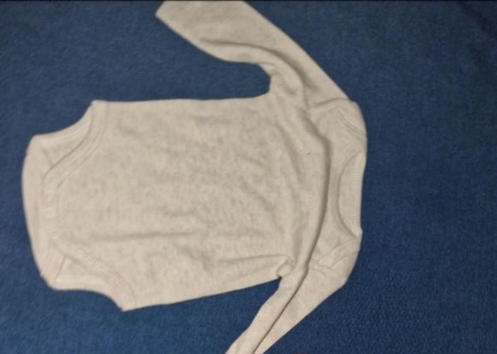 Lot pyjamas bodies - photo numéro 3