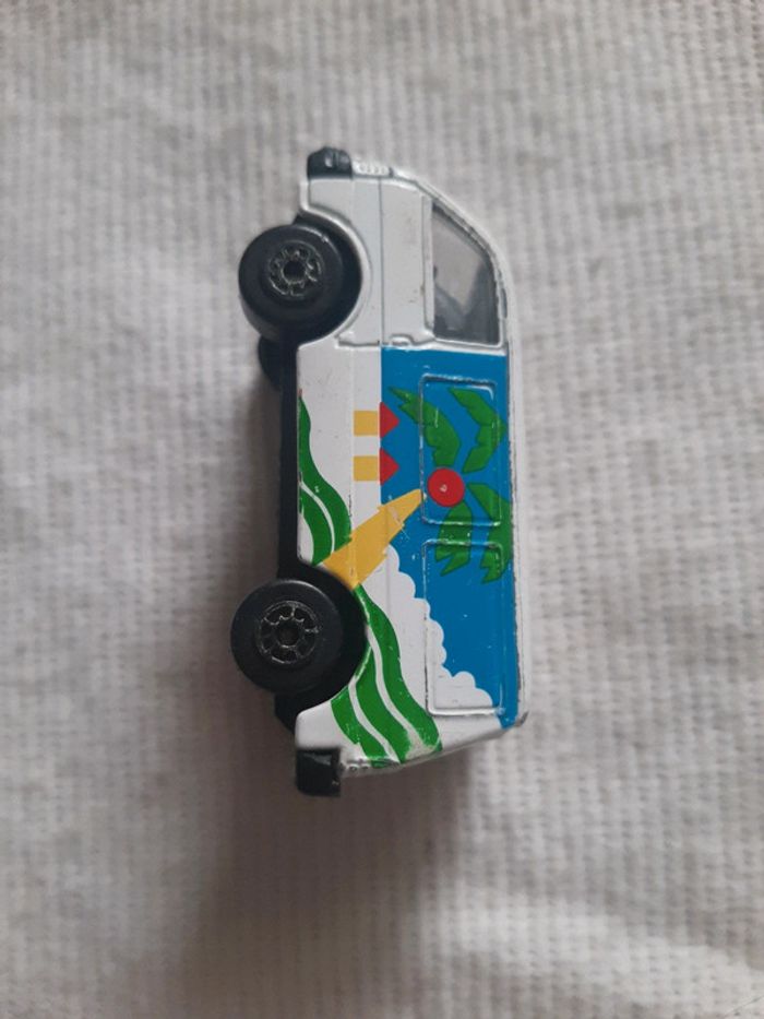 Ford Econovan blanc / palmier - photo numéro 3