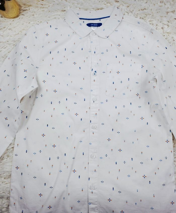 Chemise manches longues blanc à motifs graphiques Garçon taille 10 ans marque Okaidi 🎸 - photo numéro 3