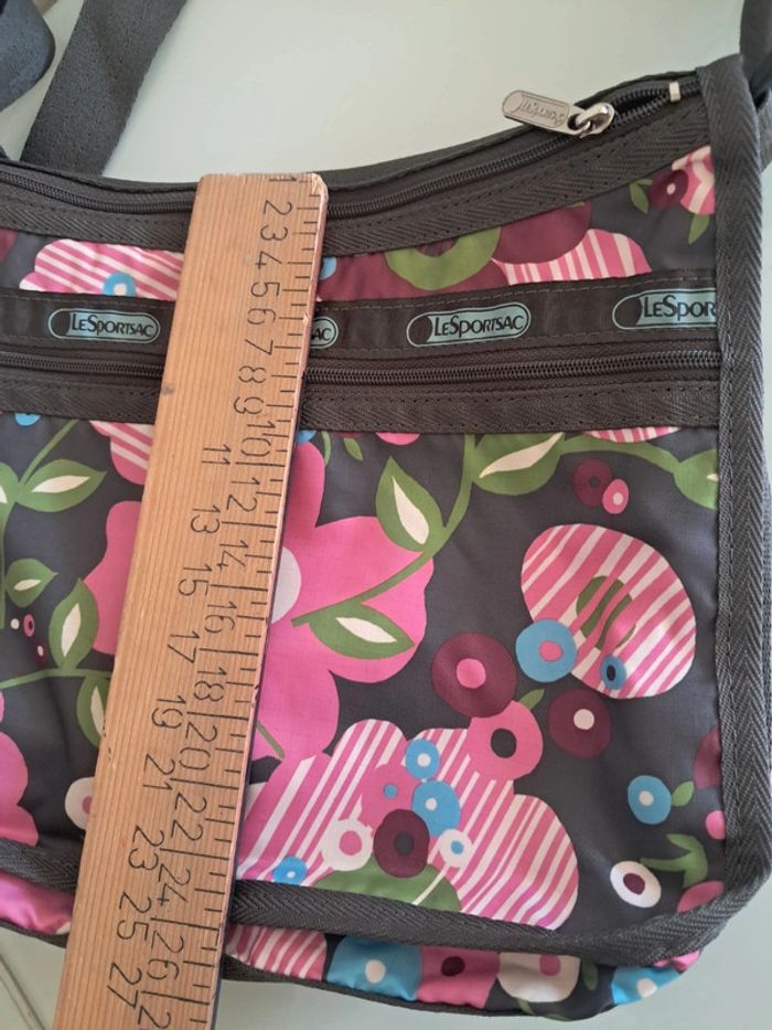 LeSportsac sac à main voyage bandoulière en tbe - photo numéro 15