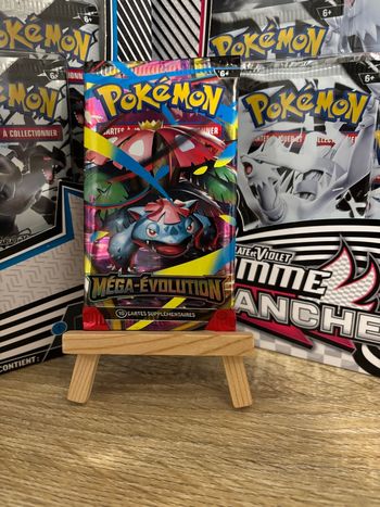 Booster Pokémon Mega-Évolution rescellé 