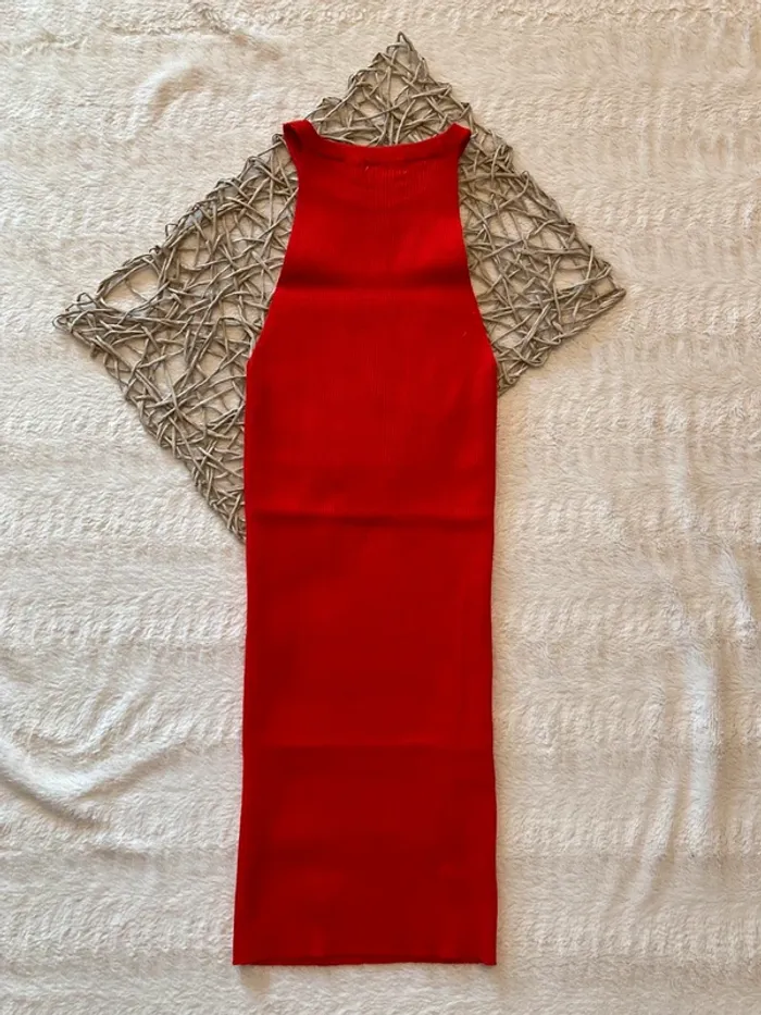 Sublime robe rouge incontournable de l’été - photo numéro 3