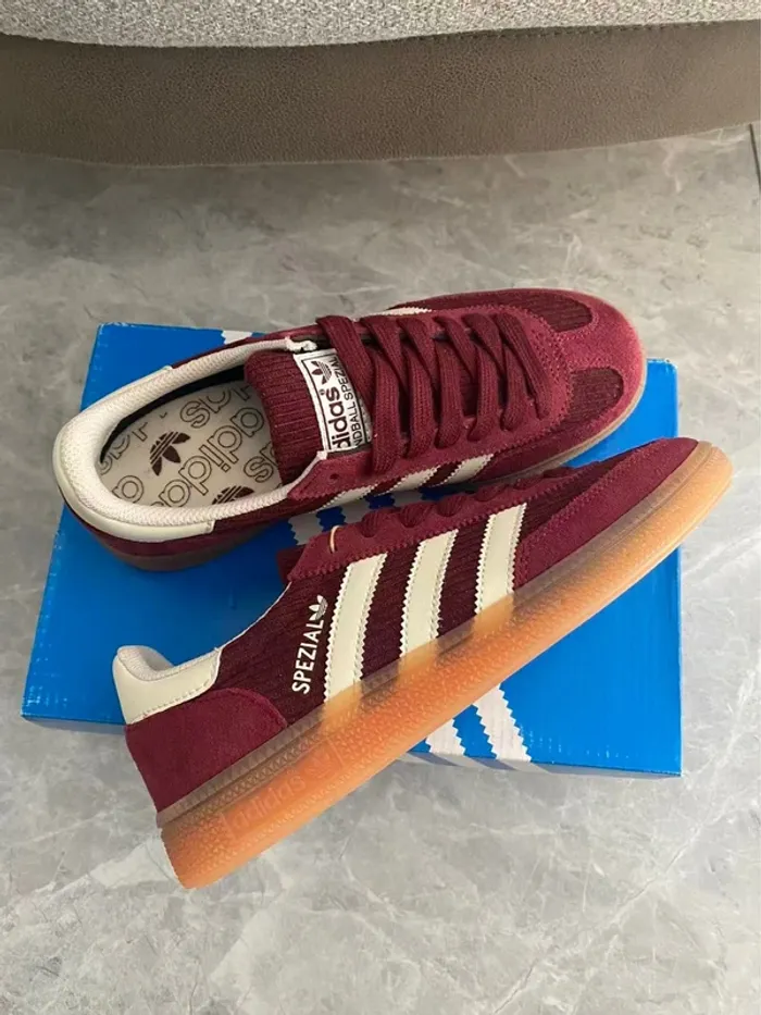 adidas HANDBALL SPEZIAL Bordeaux Taille 37 - photo numéro 2