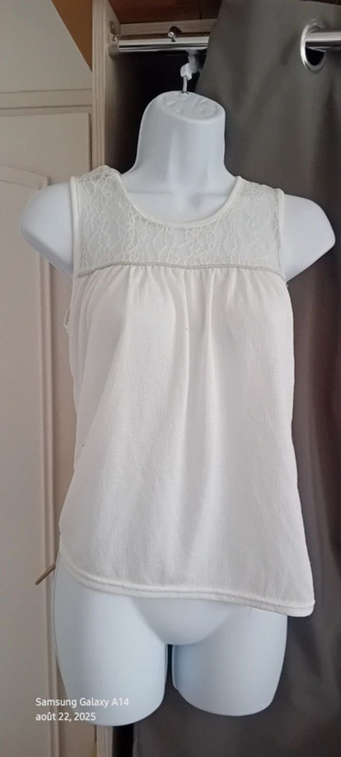 Haut blanc sans manches avec dentelle aspect gaufré fille 14 ans FPC - photo numéro 8