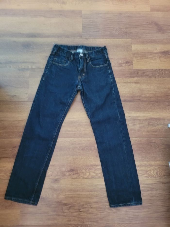 4 pantalons taille 10 ans - photo numéro 2