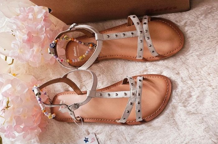 Sandales nus pieds Cuir Bijou Amovible Bata T38 - photo numéro 3