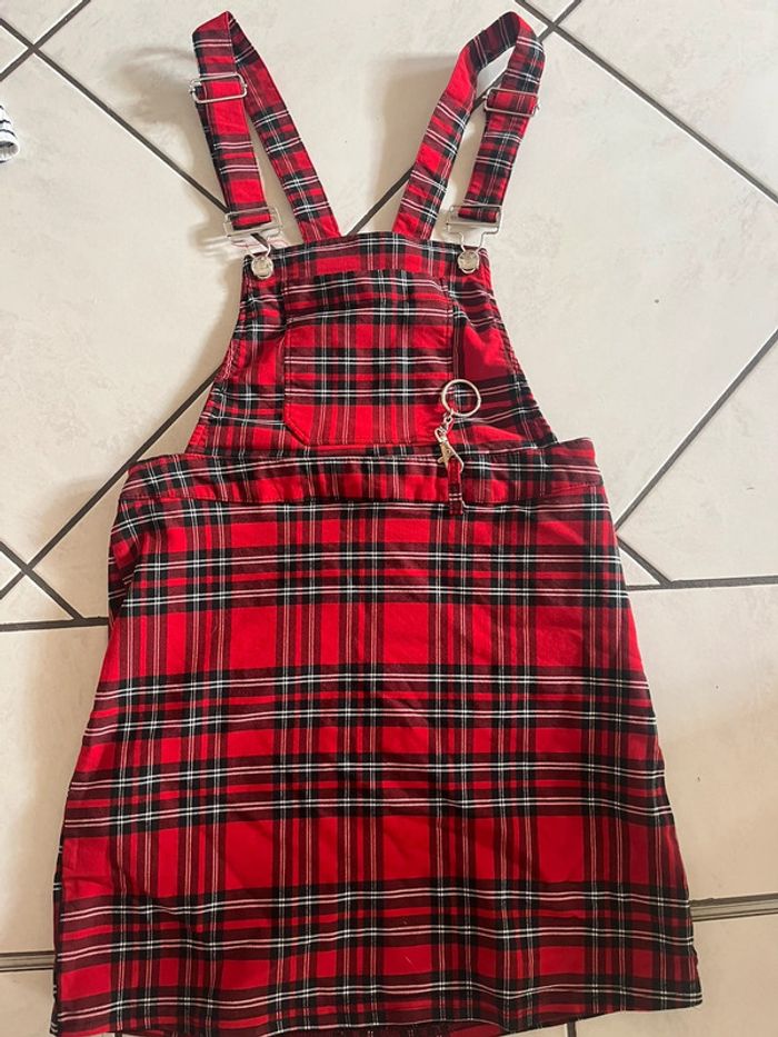 Salopette à carreaux