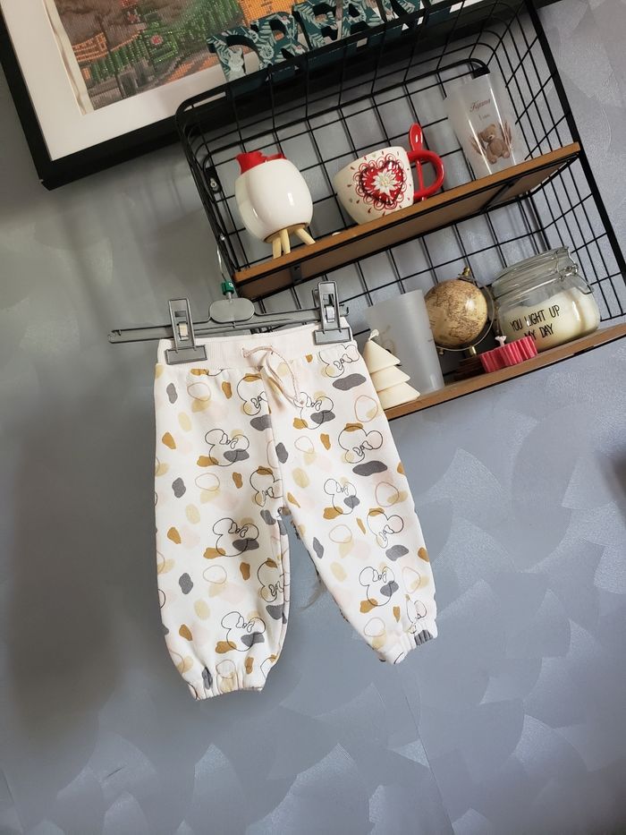 Robe 🎀 Disney baby Orchestra 12 mois 2€