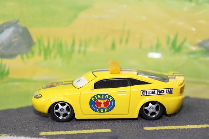 Disney Pixar cars Charlie Checker - photo numéro 2