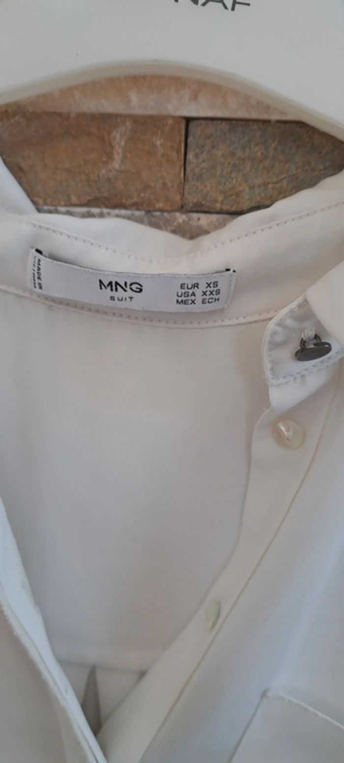 Blouse blanche de la marque Mango taille 34 - photo numéro 3