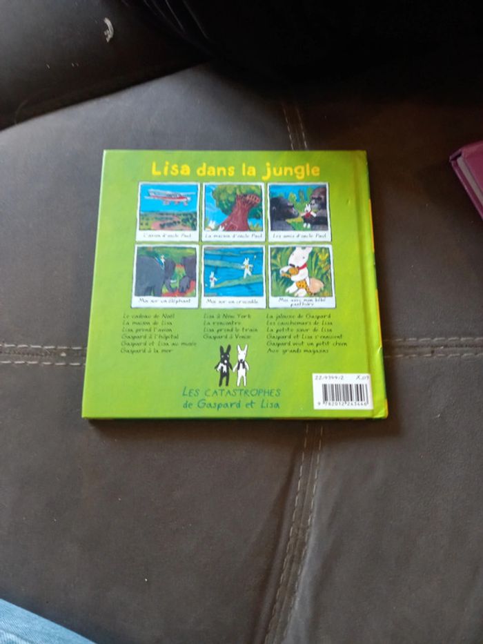 Lisa dans la jungle - photo numéro 2