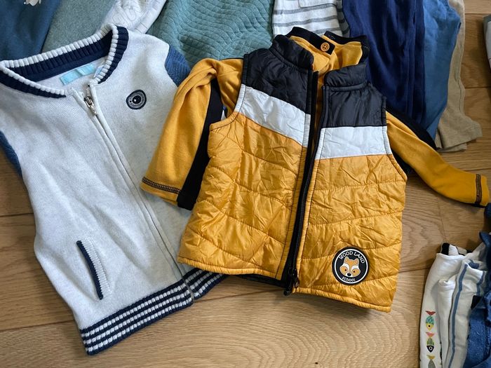 Lot vêtements 12 mois - photo numéro 6