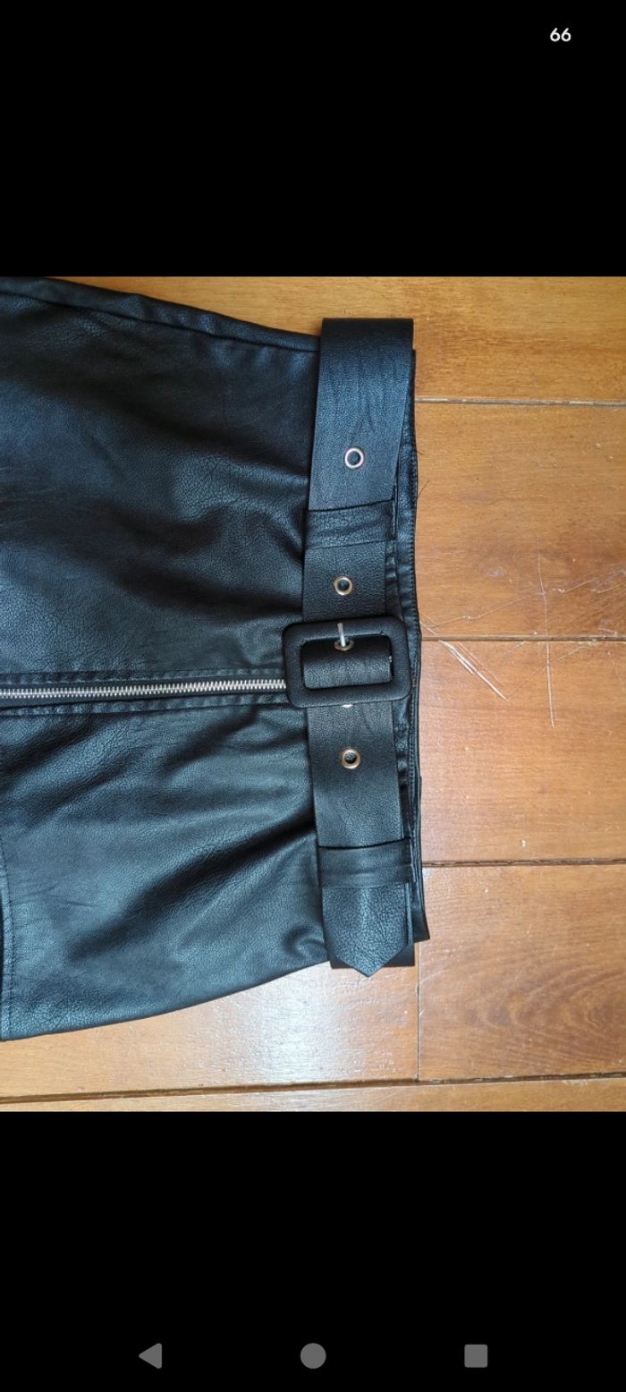 Juppe en similicuir (sky) - photo numéro 4