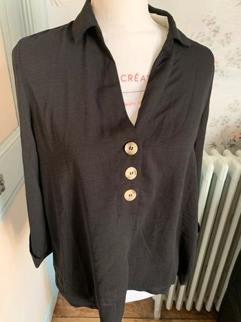 Blouse noir fluide pour femme neuve avec étiquette
