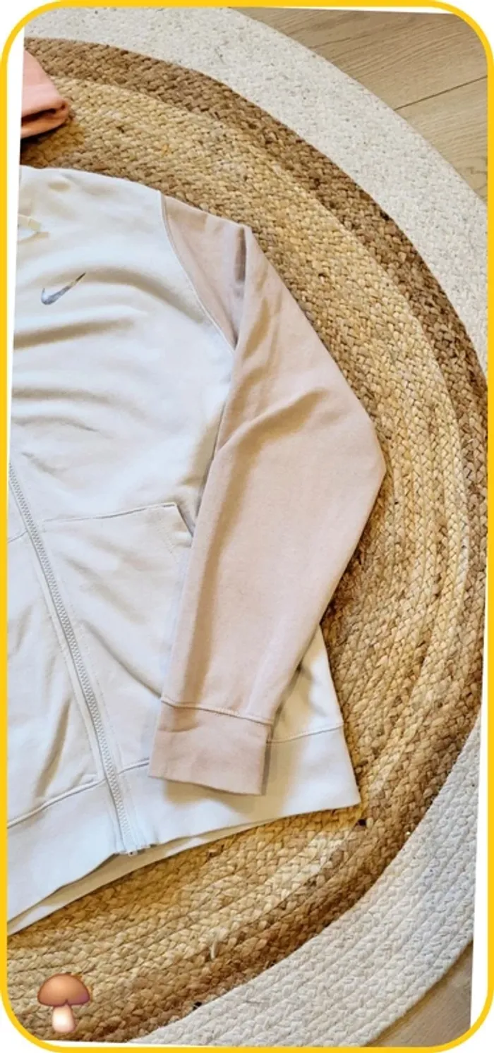 Veste à capuche Nike - Taille M Oversize - Homme - Très bon état - Blanc cassé - photo numéro 3