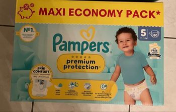 80 couches Pampers prenium T5