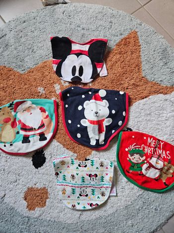 Bavoirs de Noël