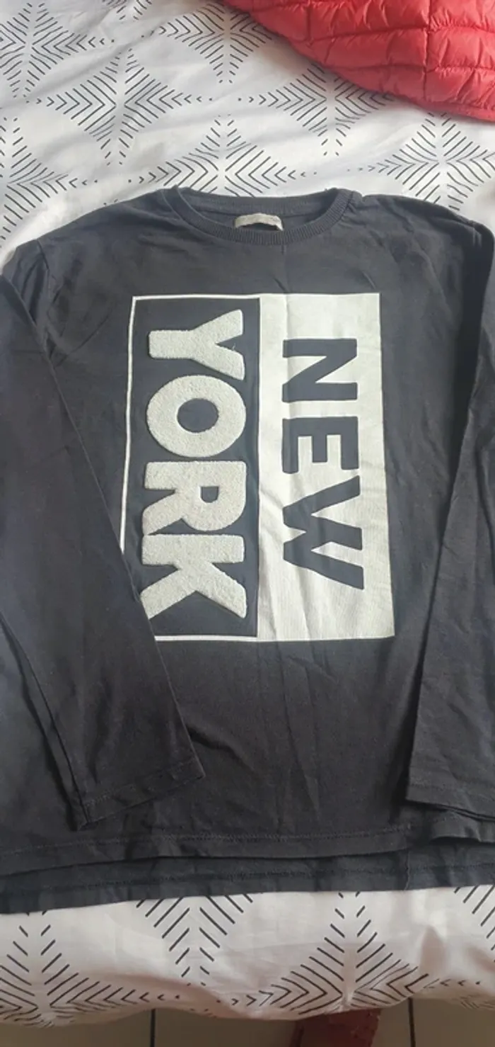 Tee shirt manches longues zara 11 12 ans