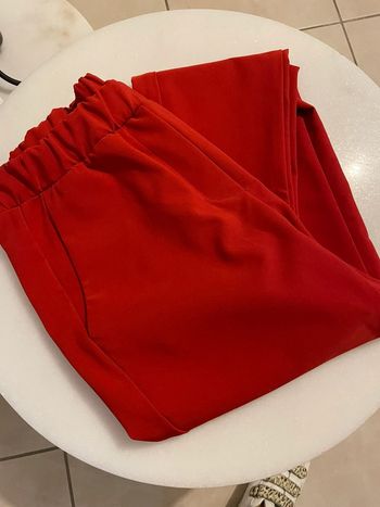 Pantalon rouge impérial