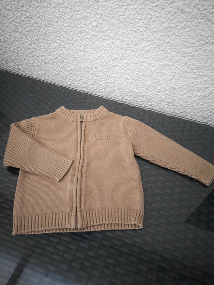 Gilet zippé 18 mois
