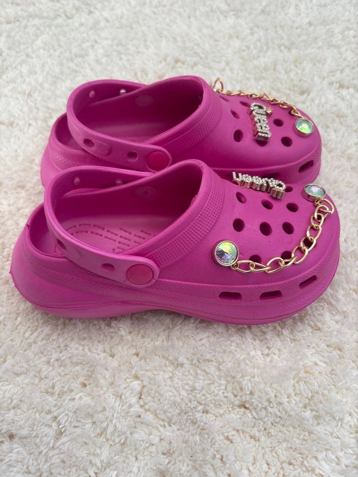 Sabot crocs queen Fushia fille - photo numéro 2