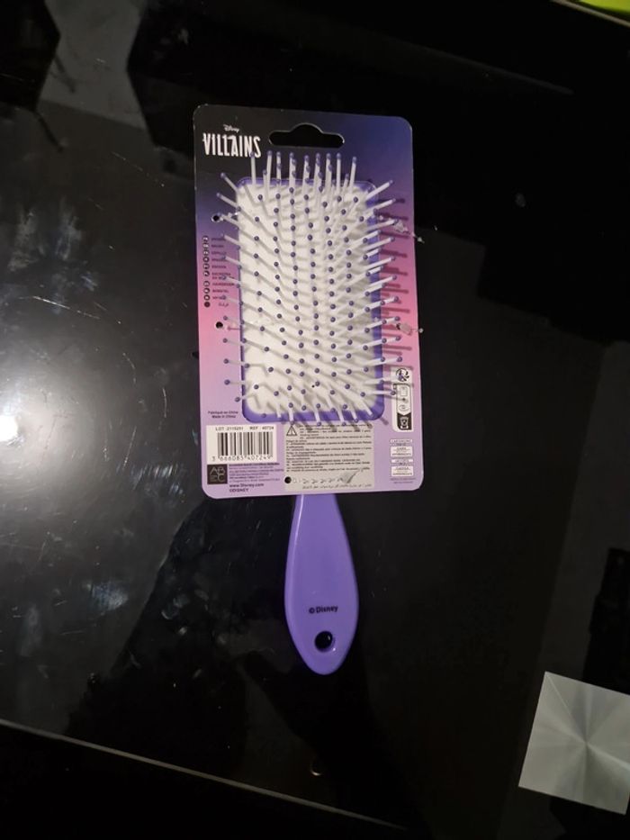 Brosse disney vilains - photo numéro 4