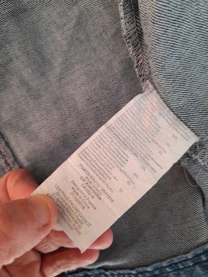 Très belle veste en jeans Noir et Bleu taille XS - photo numéro 3
