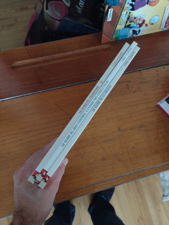 Lot BD. Le guide du. - photo numéro 5