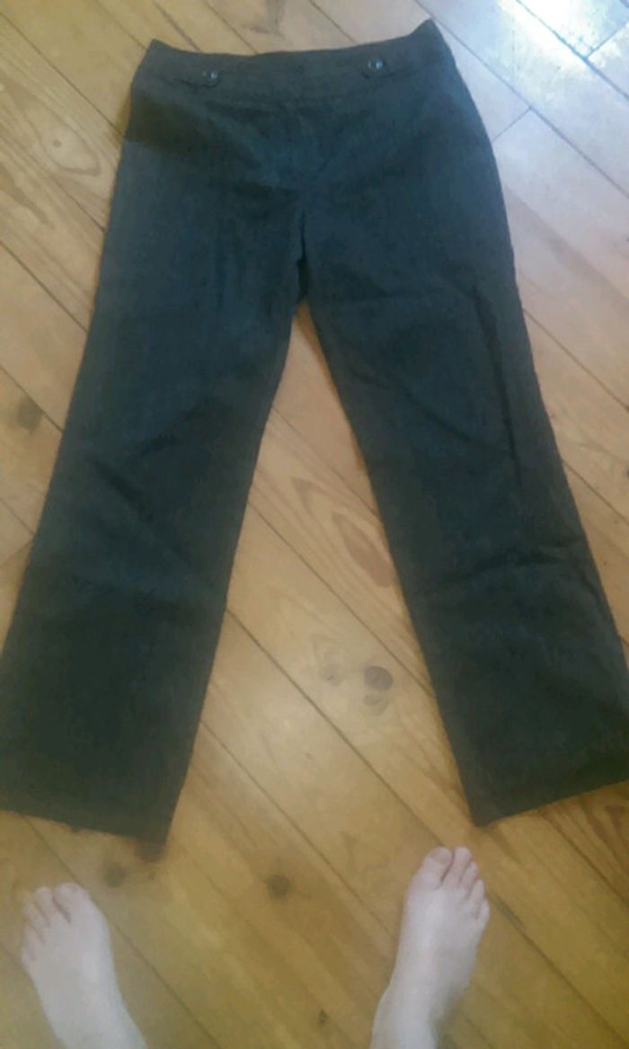 Pantalon t 42 peu porte