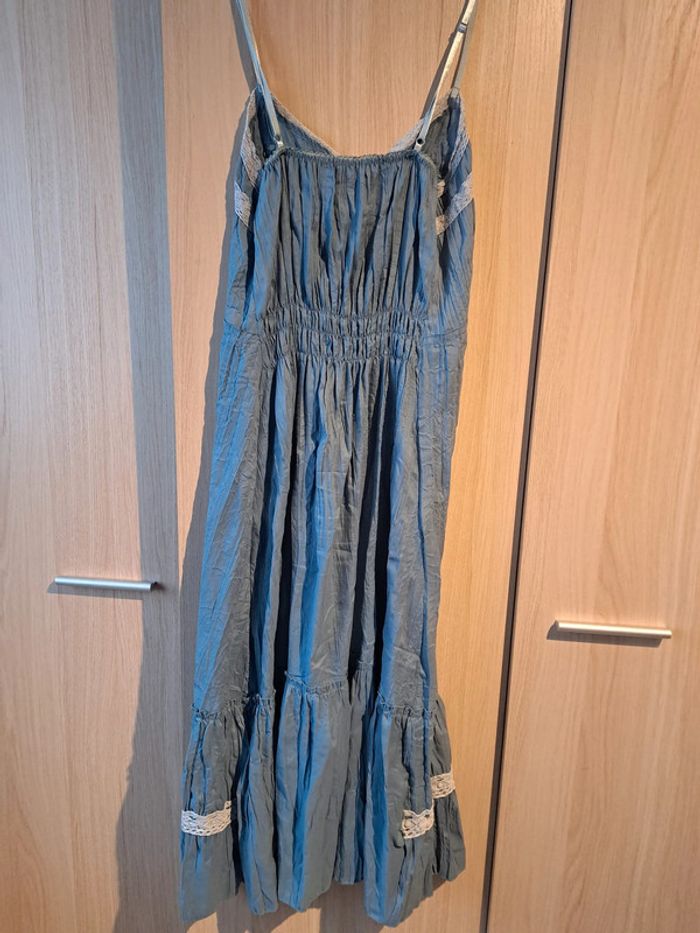 Longue robe bleue (M) - photo numéro 5