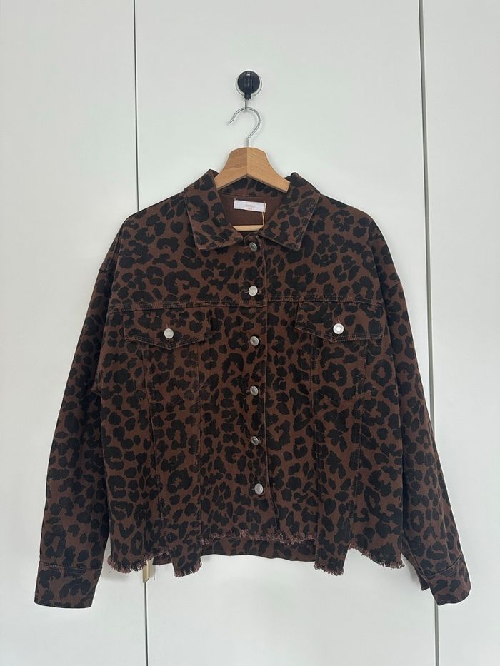 Veste en jean motif léopard taille unique