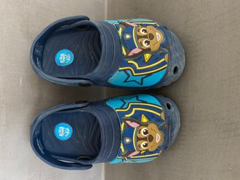 Chaussures enfant 27 Pat patrouille qui s'allument