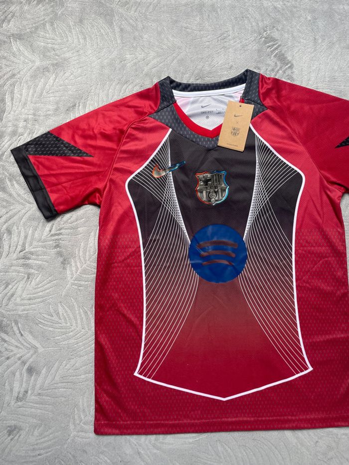 Maillot concept foot Barça rouge taille S - photo numéro 2