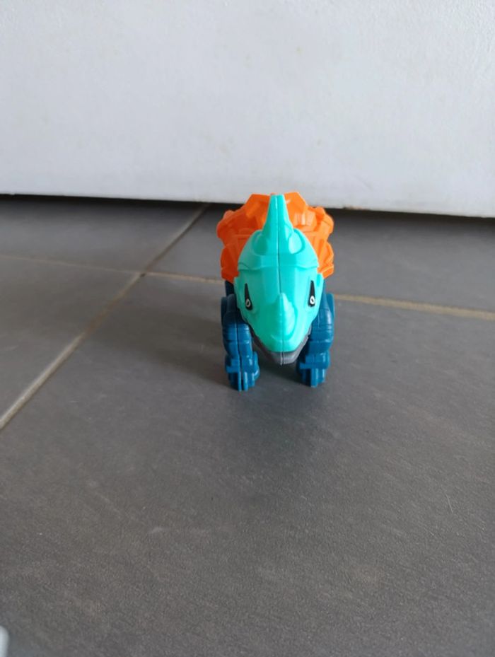 Figurine dinosaure - photo numéro 2