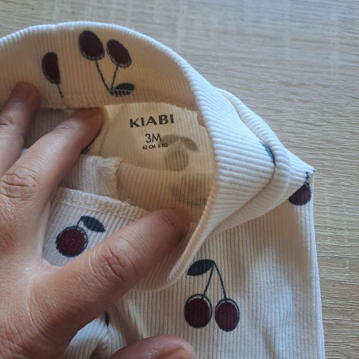 Lot de vêtements du 1 mois au 3 mois - photo numéro 5