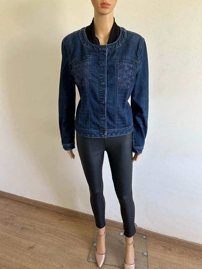 Veste en jean bleue marine Jacqueline Riu taille 38 excellent état - photo numéro 3