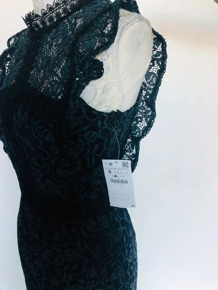Robe chic dentelle Zara taille S - photo numéro 4