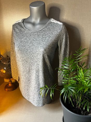 Haut gris moucheté avec dentelle – TALLY WEIJL – Taille S 
