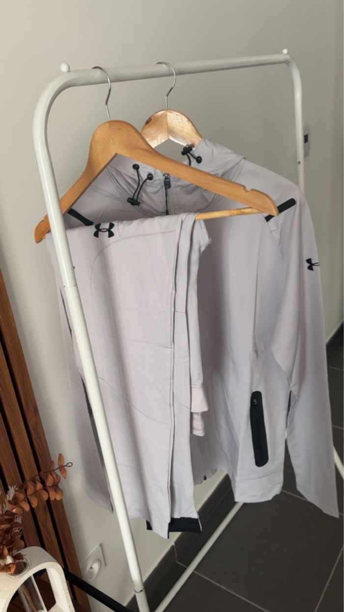 Ensemble Under Armour gris clair - photo numéro 3